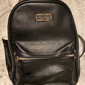 Itzy Ritzy backpack